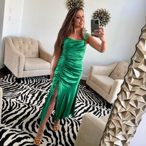 BRAND NEW: TAYLOR Satin Dress